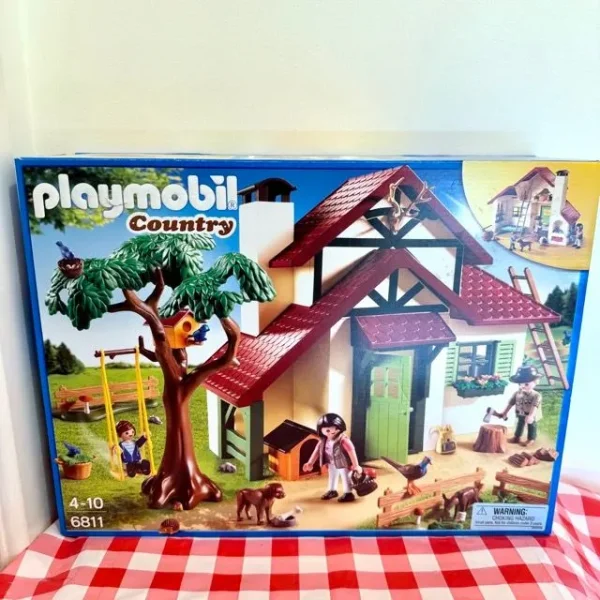 Playmobil Country Forest Ranger's House 6811