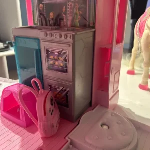 Barbie Camper Van with Horse and Accessories - Image 6