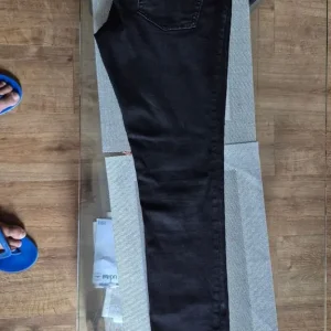 Women's Denim Jeans - Super Skinny - Image 2
