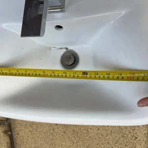 Bathroom sink with tap - Image 5