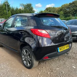 2009 Mazda2 1.3 Tamura 5-door hatchback petrol manual - Image 4