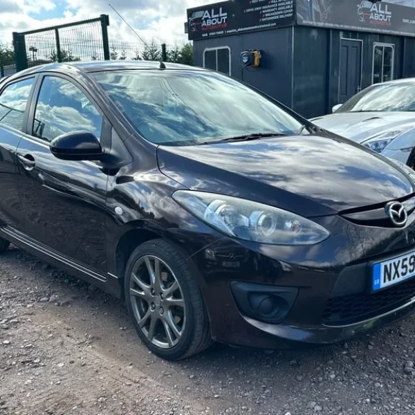 2009 Mazda2 1.3 Tamura 5-door hatchback petrol manual
