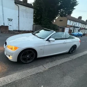 BMW 320i M Sports E93 Convertible 2009 - Image 3