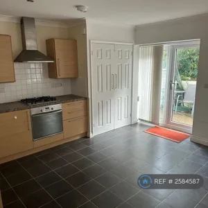 2 bedroom flat in Feadon Lane, Portreath - Image 4