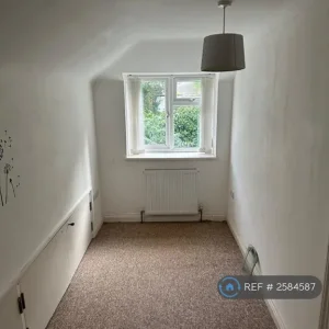 2 bedroom flat in Feadon Lane, Portreath - Image 8