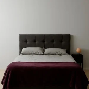 King Size Bed with Floor Standing Headboard and 4 Pull-Out Drawers