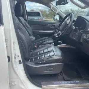 2017 Mitsubishi L200 DI-D 4WD Barbarian DCB Diesel - Image 8