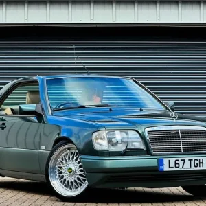 1993 MERCEDES-BENZ E320 E320 WITH AMG UPGRADES AND BBS WHEELS - Image 3