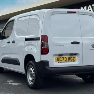 2024 Peugeot Partner 1.5 BlueHDi Panel Van SWB - Image 2