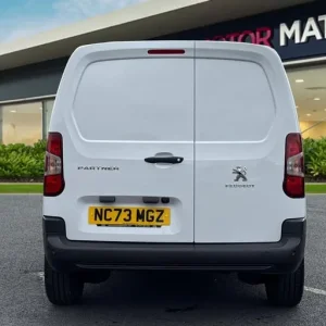 2024 Peugeot Partner 1.5 BlueHDi Panel Van SWB - Image 4