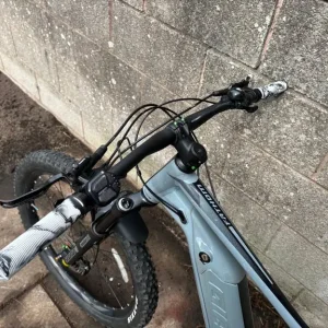 Giant fathom electric ebike - Image 3