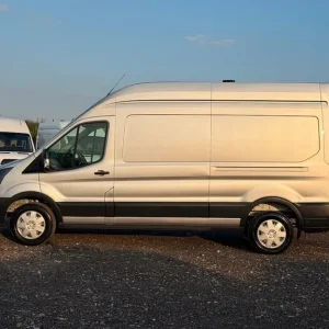 2018 Ford Transit 2.0 EcoBlue Panel Van - Image 5