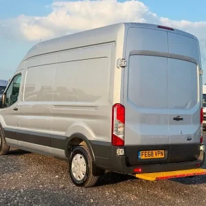 2018 Ford Transit 2.0 EcoBlue Panel Van - Image 6