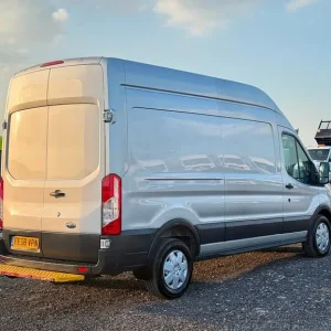2018 Ford Transit 2.0 EcoBlue Panel Van - Image 8