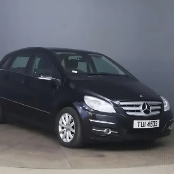Mercedes-Benz B Class MPV 2011 manual 5-door