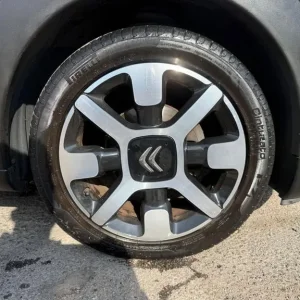 2015 Citroen C4 Cactus 1.6 BlueHDi Hatchback - Image 8