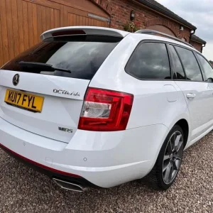 2017 Skoda Octavia vRS DSG Diesel Estate - Image 8