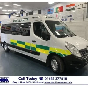 2019 Renault Master 35 Business 2.3DCI 130PS LWB 7-seater with disabled access and ramp
