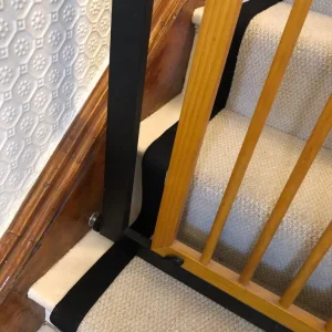 Elegant Single Panel Wooden Safety Gate - Image 3