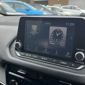 2023 Nissan Qashqai 1.3 DiG-T with all the smart features - Image 2