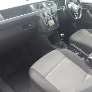 2017 Volkswagen Caddy Maxi C20 TDI LWB Air Con Diesel Manual - Image 8