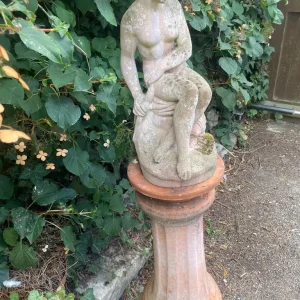 Terracotta garden figure on stand - Image 3