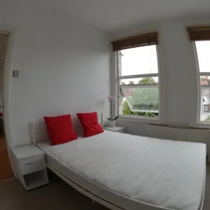 1 Bed Flat with Open Plan, New Refurbishment – Epping Forest - Image 5