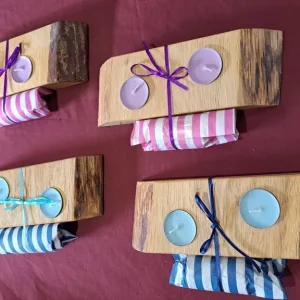 Oak tea light holders - Image 2