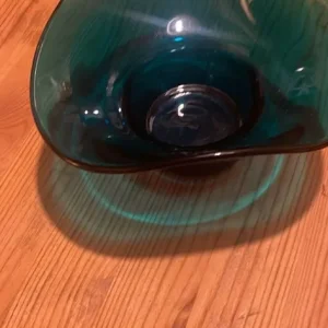 Vintage blue glass bowl - Image 2