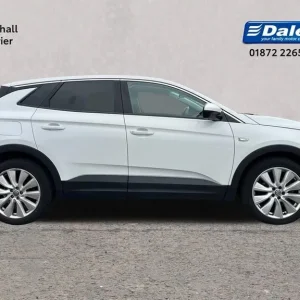 2019 Vauxhall Grandland X 1.2 Turbo Elite Nav 5Dr Auto Hatchback - Image 3
