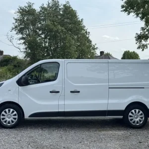 2021 Renault Trafic LL30 LWB Business Plus Energy 2.0 DCI - Image 5