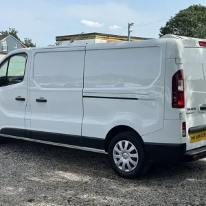 2021 Renault Trafic LL30 LWB Business Plus Energy 2.0 DCI - Image 7