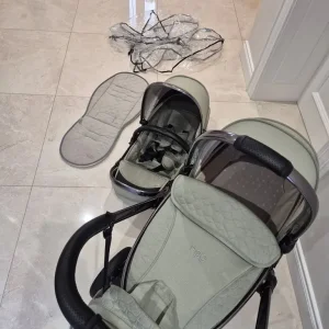 Egg 2 pram bundle - Image 2
