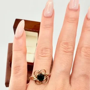 Vintage Chrome Diopside Ring in 9ct Gold - Image 6