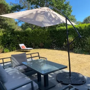 Cantilever garden parasol 3m x 2m