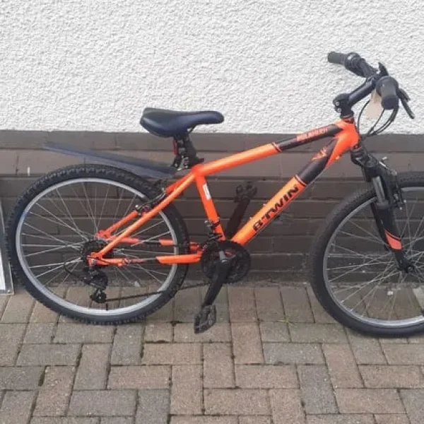 B'twin Rockrider 500 13-inch kids bike