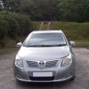 2011 Toyota Avensis Estate Manual