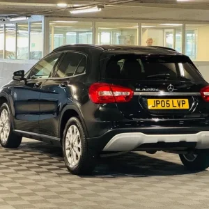 2017 Mercedes-Benz GLA 210d SE Estate Diesel Manual - Image 3