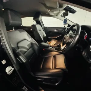 2017 Mercedes-Benz GLA 210d SE Estate Diesel Manual - Image 7