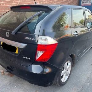 Honda FR-V 2.2 Diesel Breaking Parts - Image 6
