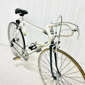 RALEIGH Size M 10 Speed Road Bike Super LW Fully Serviced - Image 3