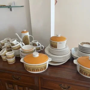 Royal Doulton Parquet Fine China HUGE set - Image 5