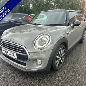 2018 MINI Cooper Hatchback 1.5 Petrol Manual with Chili Pack - Image 3