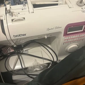 Brother A50 sewing machine - Image 2