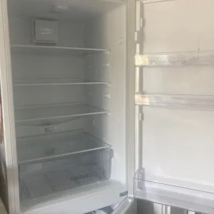 Beko fridge freezer - Image 2
