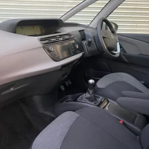 2019 Citroen C4 Picasso 1.6HDi with 18" Wheels – Starts, Front End Damage, ULEZ Compliant - Image 6