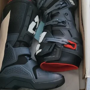 LEATT enduro boots size 10 - Image 5