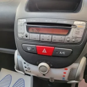 Toyota Aygo VVT-i Blue - Image 5