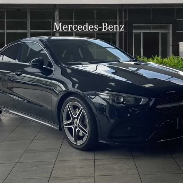 2019 Mercedes-Benz CLA 200 AMG Line 4-door coupe