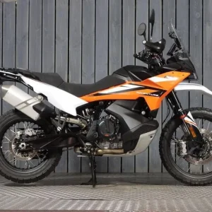 2023 KTM 890 Adventure Orange - Image 3
